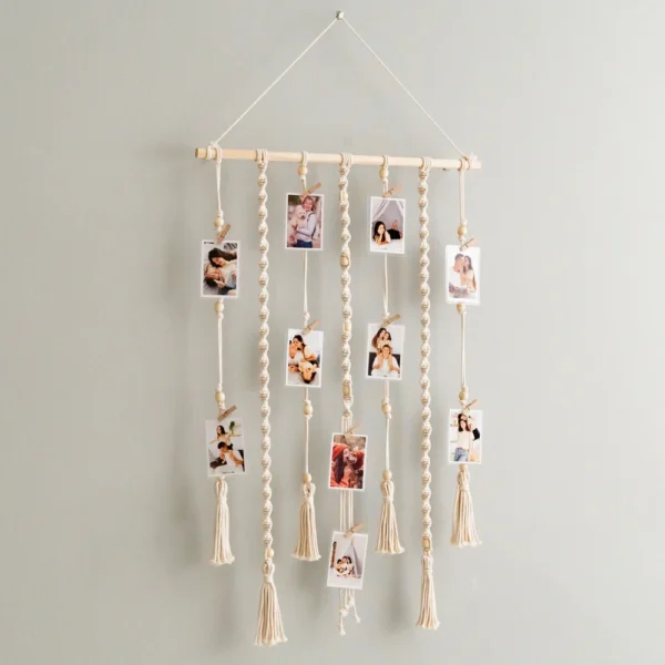 macrame photo hanger macrame wall photo display boho photo display wall decor picture display with tassels cotton rope wall hanger photo organizer with clips handmade photo wall hanging aesthetic photo wall decor boho picture frame alternative