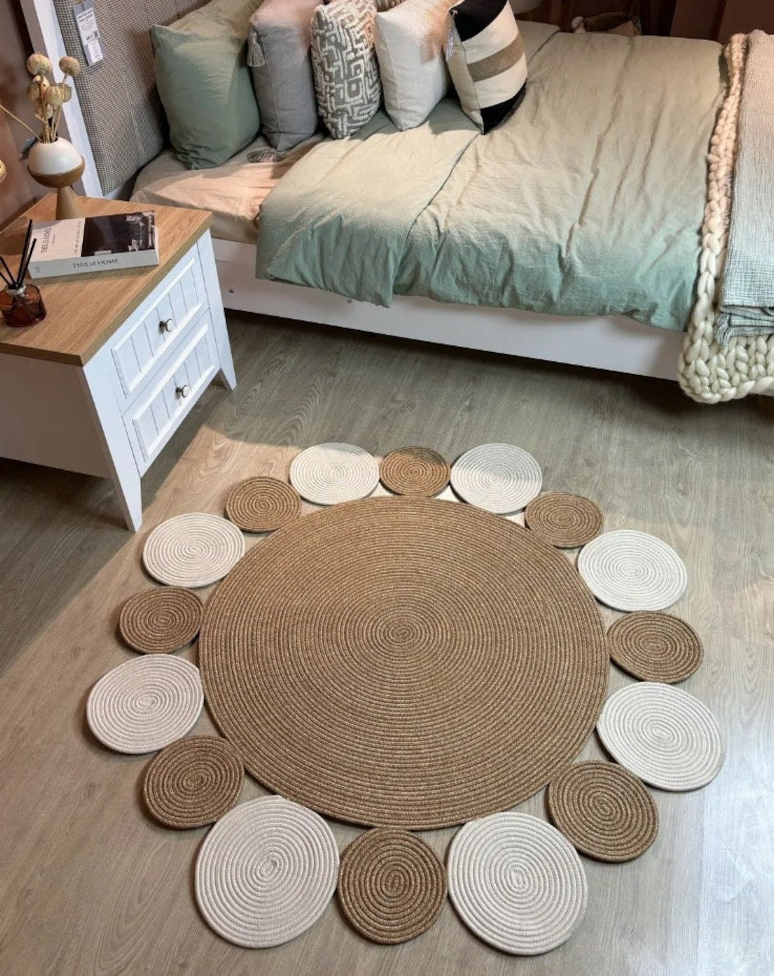 sunflower rug cotton rope jute rug boho cotton rug for nursery kids room sunflower carpet round cotton rope rug brown handmade petal rug unique boho rug for bedroom eco-friendly cotton rug sunflower mat for kids room floral rug for home decor aesthetic nursery floor mat